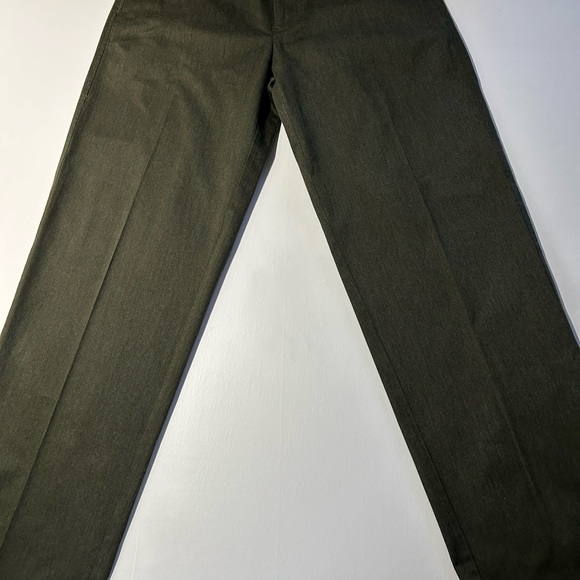Banana Republic men’s size 38 long stretch twill pants, olive color - Picture 9 of 11